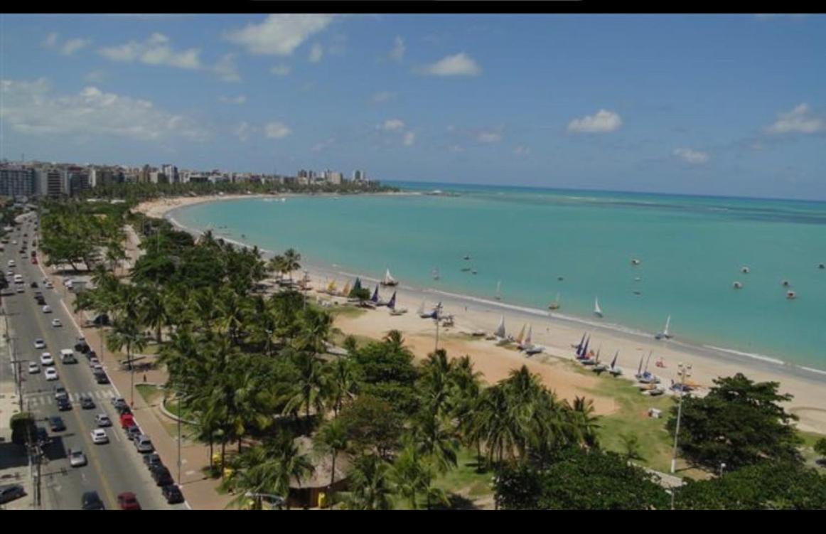 Lindo Apartamento De Frente Para A Praia De Pajucara Maceió Eksteriør billede